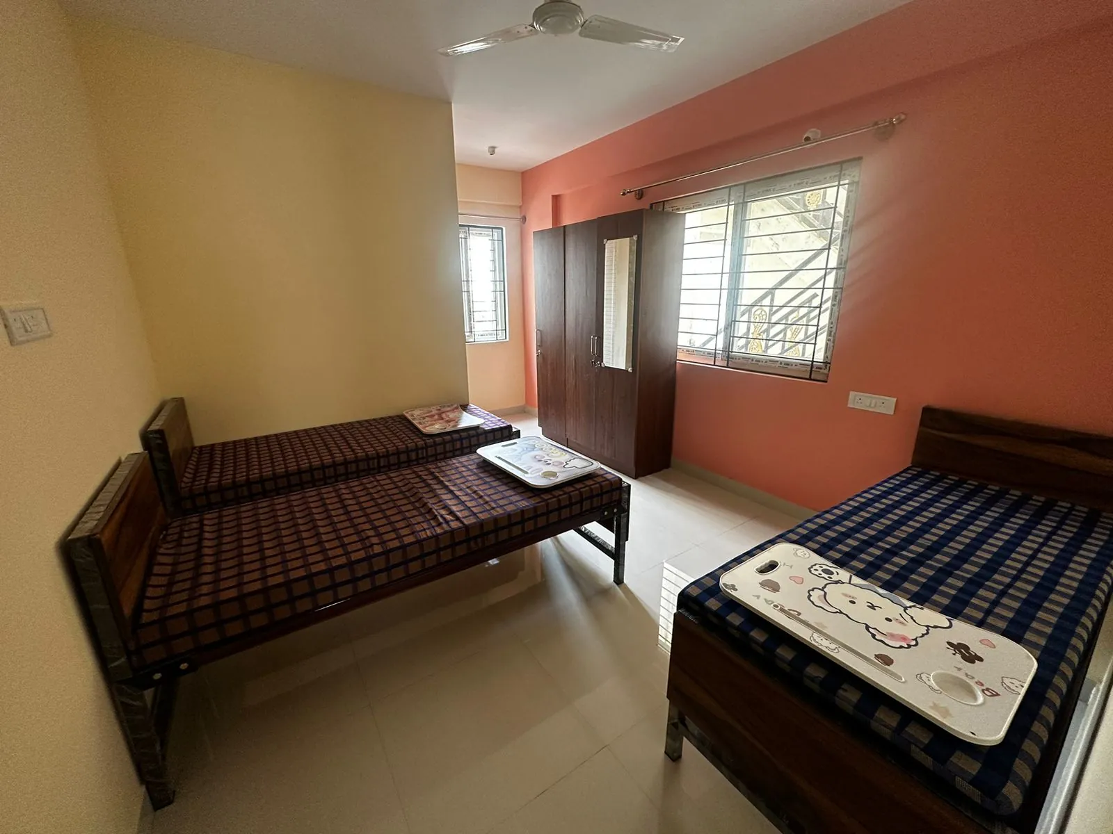 pg in bangalore, paying guest in bangalore, pgs in bangalore, pg near bangalore, luxury pg in bangalore, luxury pgs in bangalore, best pg in bangalore, executive pg in bangalore, posh pg in bangalore, mens pg in bangalore